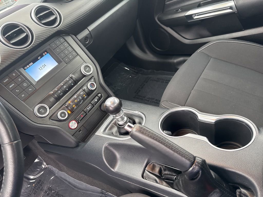 Used 2021 Ford Mustang Coupe image 18