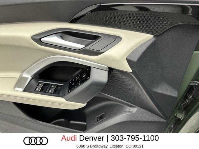 Used 2025 Audi Q5 Premium w/ Convenience Package AWD/4WD image 13