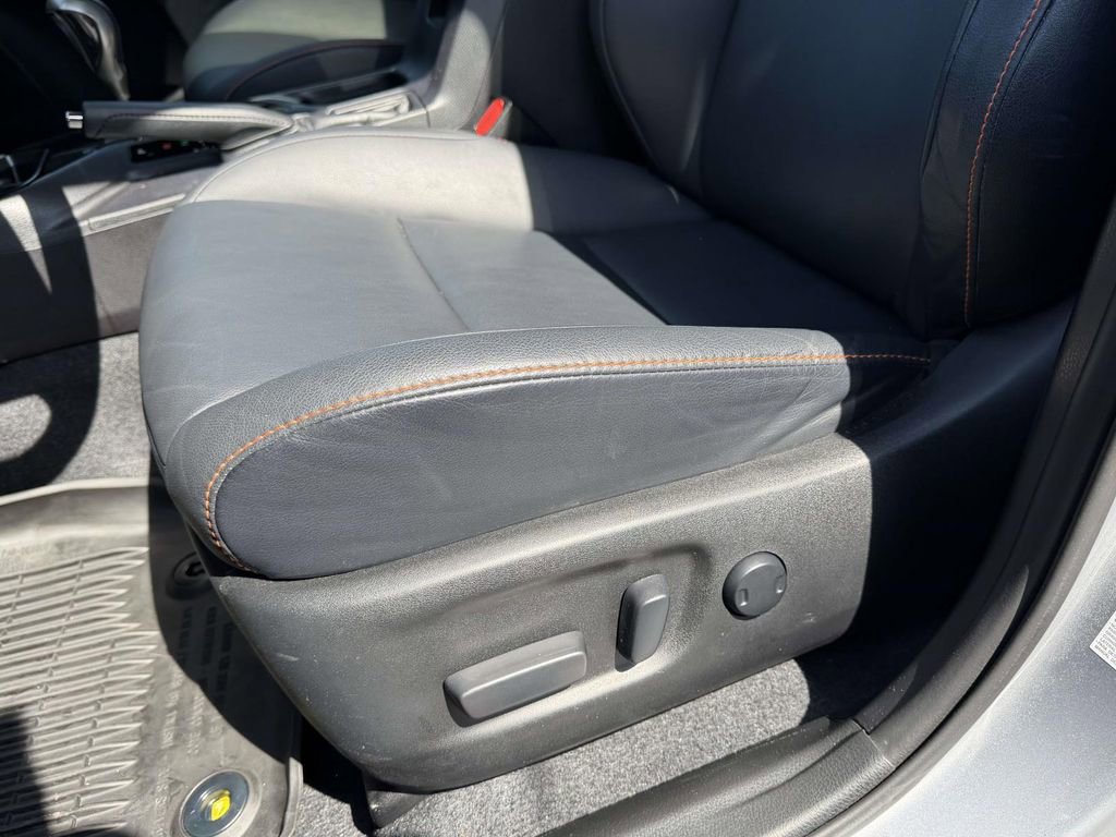 Used 2017 Toyota RAV4 SE w/ Power Extra Value Package image 17