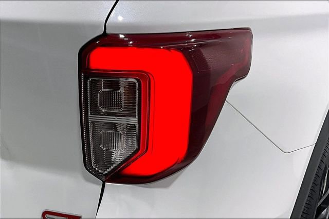 Used 2020 Ford Explorer ST w/ ST Street Pack AWD/4WD image 24