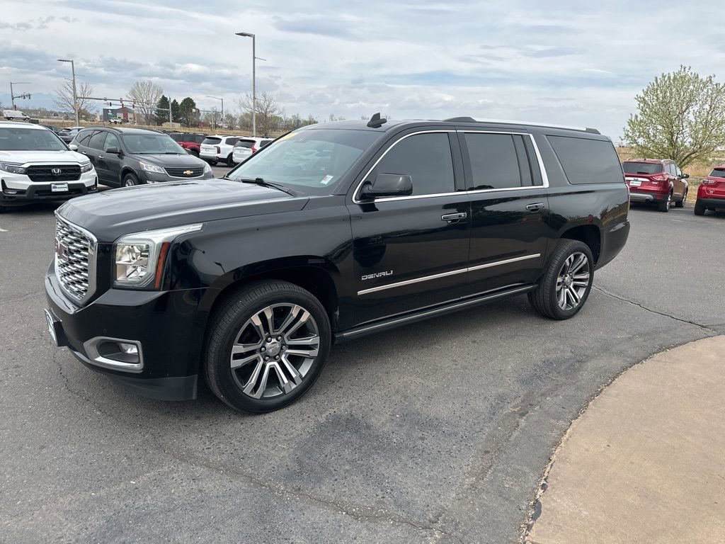 Used 2020 GMC Yukon XL Denali w/ Denali Premium Package image 39