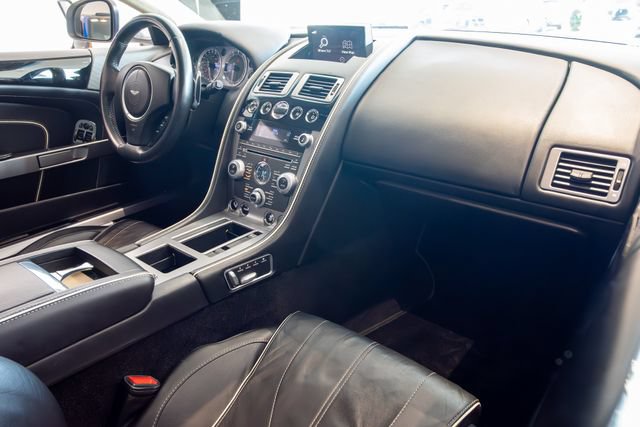 Used 2012 Aston Martin Virage Coupe RWD image 10