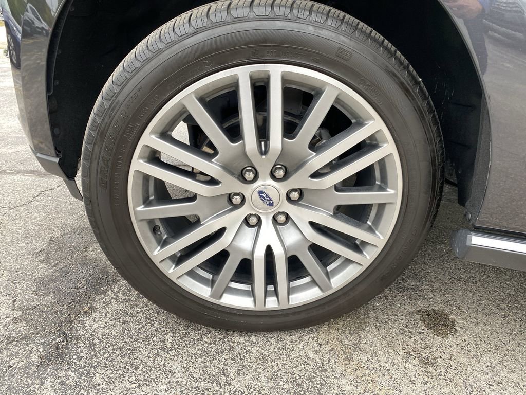 Certified 2024 Ford Expedition Limited image 54