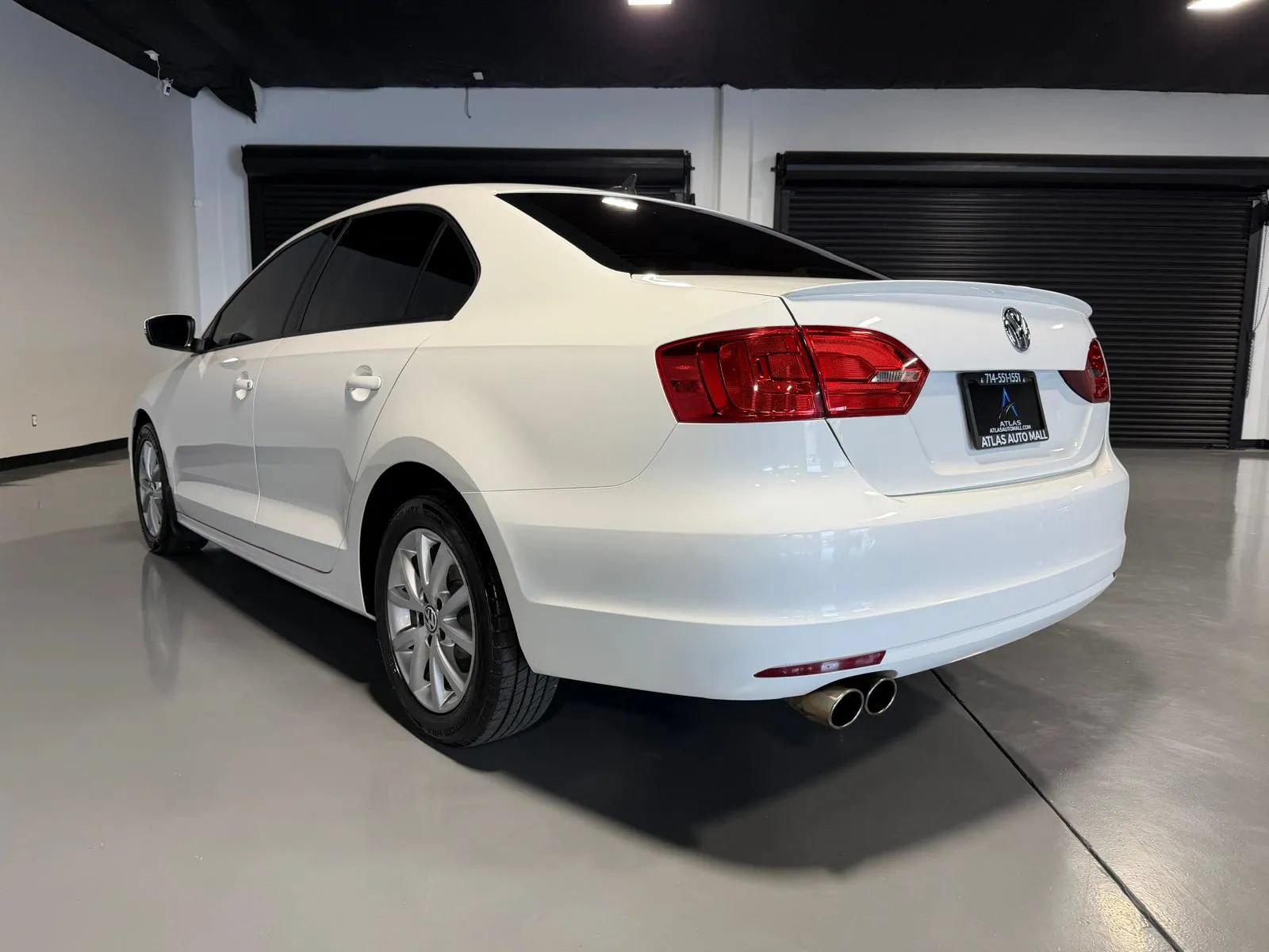 Used 2012 Volkswagen Jetta SE FWD image 6