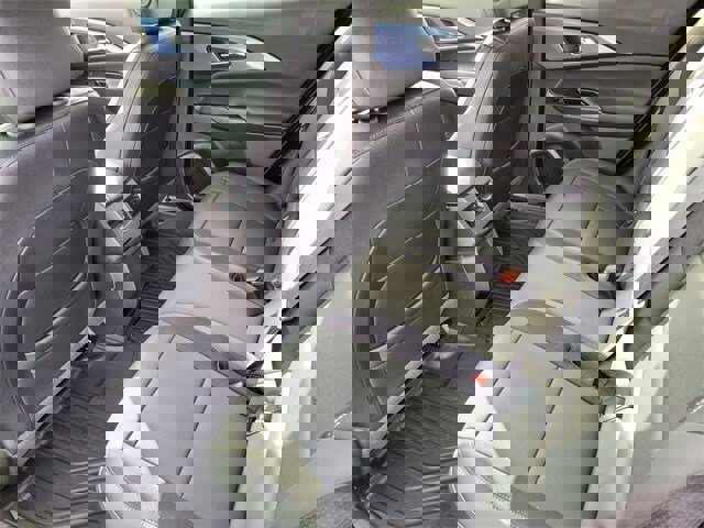 Used 2024 Chevrolet Equinox EV LT image 13