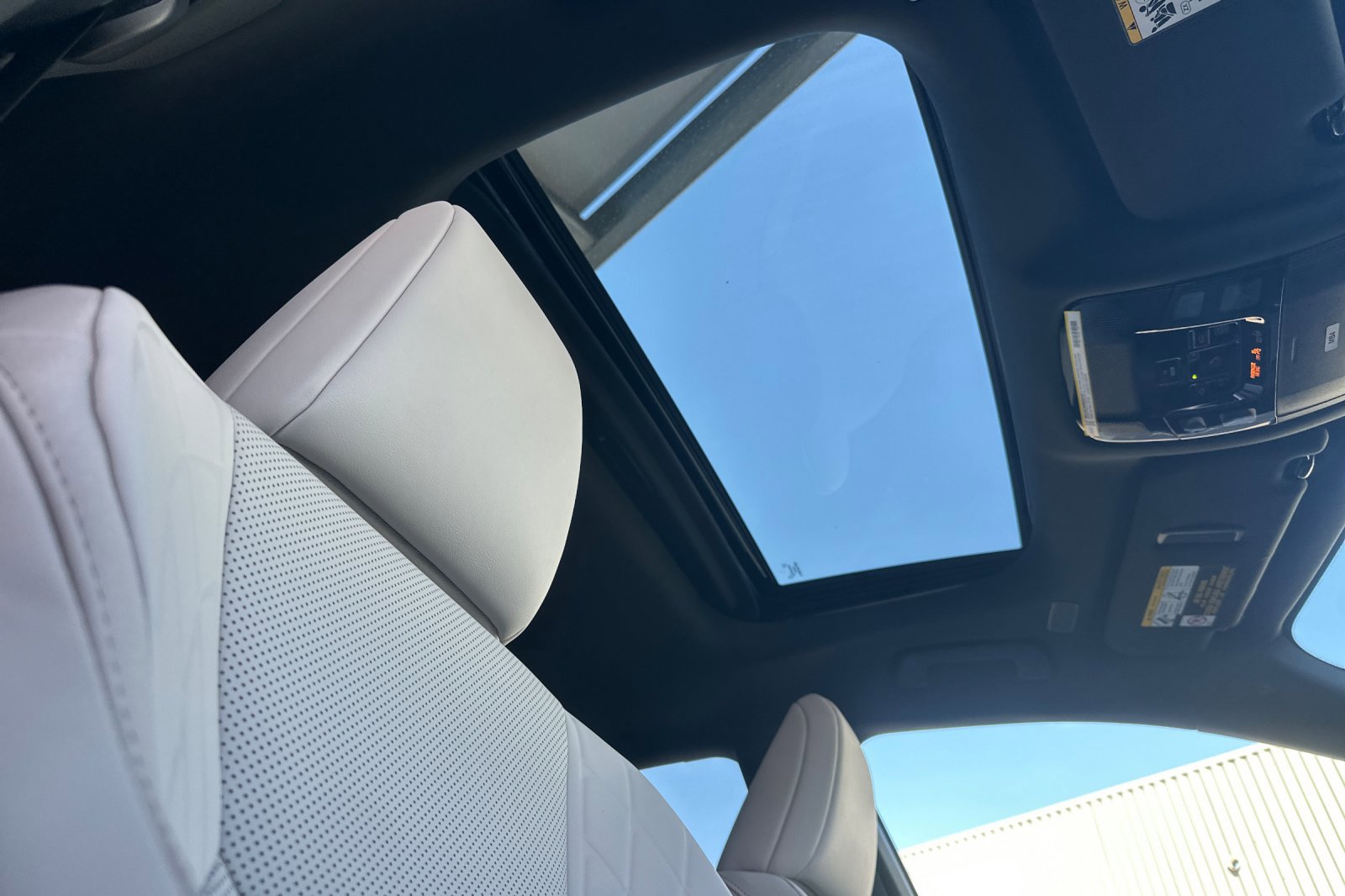 New 2025 Lexus RX 350 Premium image 17