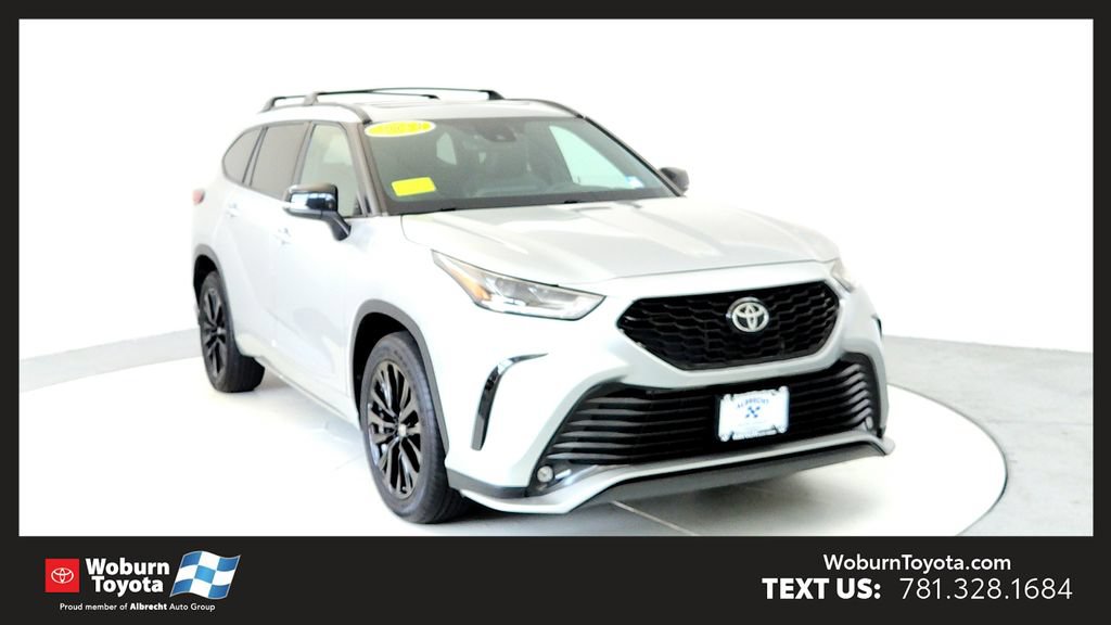 Used 2023 Toyota Highlander XSE AWD/4WD video 1