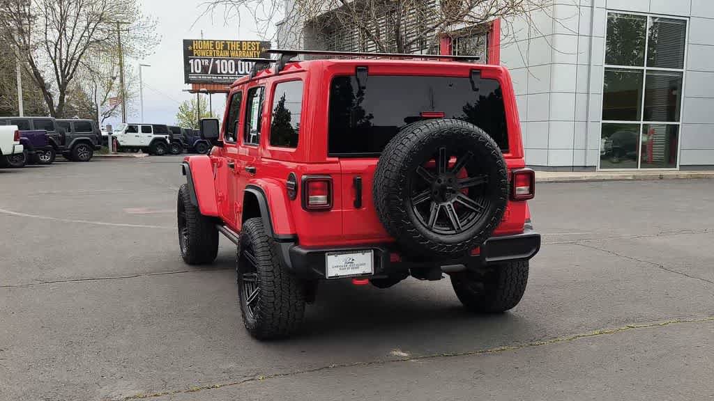 Used 2022 Jeep Wrangler Unlimited Rubicon w/ Cold Weather Group image 7