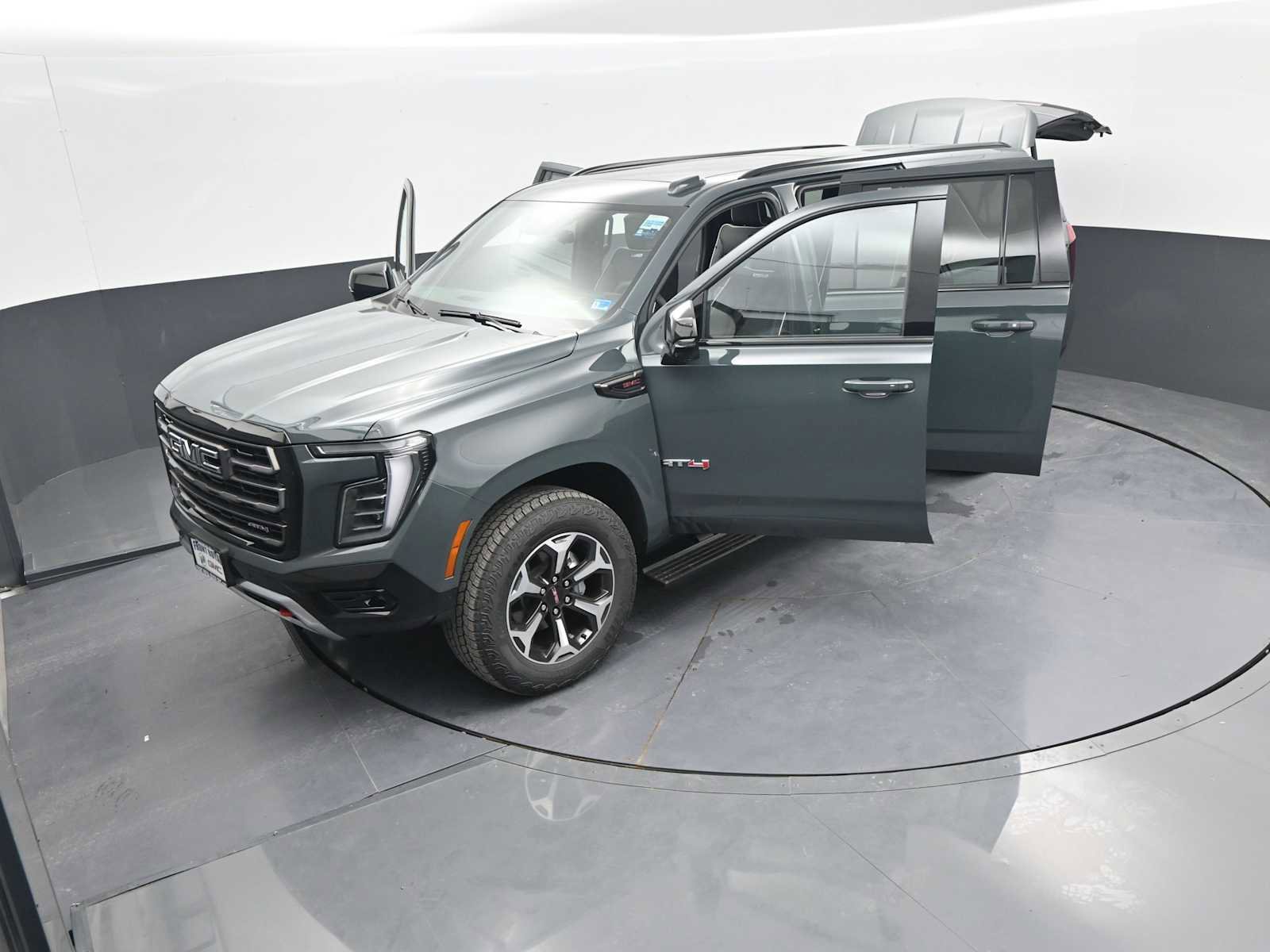 New 2026 GMC Yukon XL AT4 Ultimate w/ LPO, Floor Liner Package AWD/4WD image 47