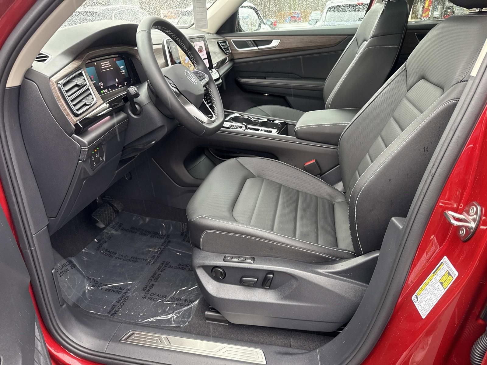 Certified 2025 Volkswagen Atlas SEL image 21