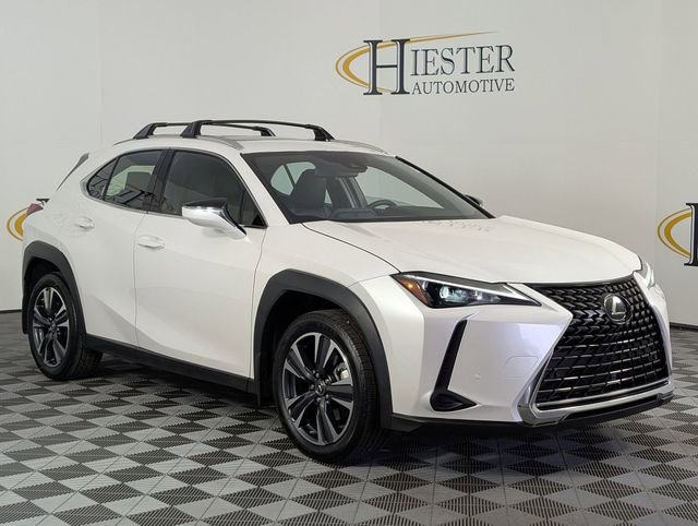 Used 2024 Lexus UX 250h FWD image 2