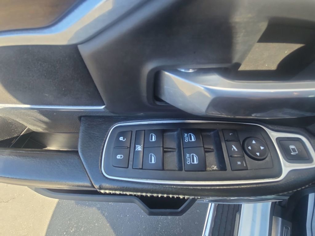 Used 2022 RAM 3500 Laramie image 28