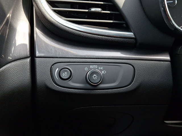 Certified 2020 Buick Encore Preferred FWD image 23