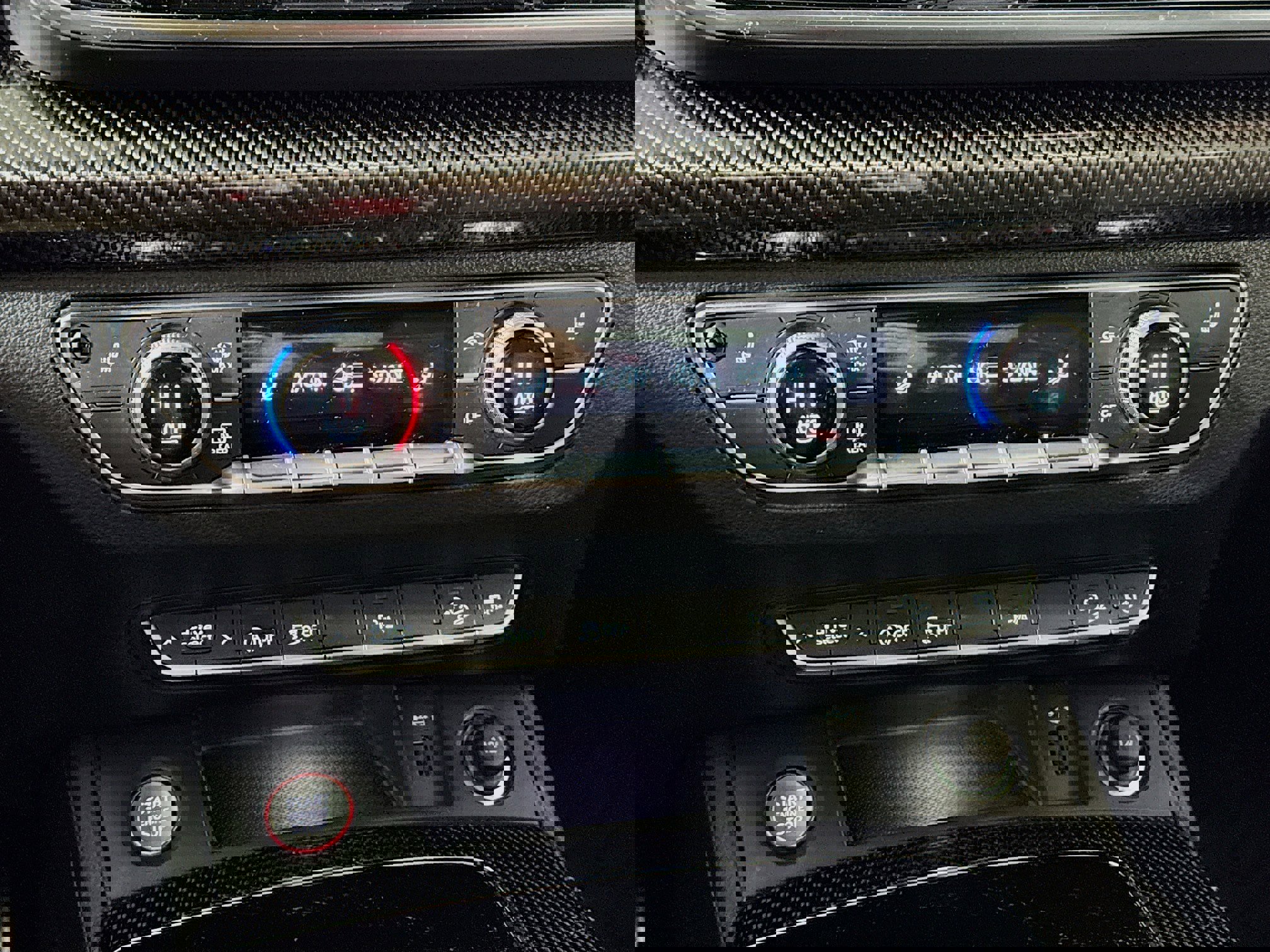 Used 2023 Audi SQ5 Premium w/ Convenience Package image 18