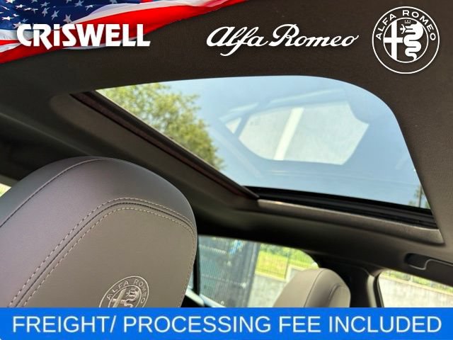 New 2026 Alfa Romeo Tonale w/ Quick Order Package 23H Volce AWD/4WD image 35