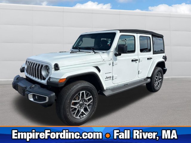 Used 2024 Jeep Wrangler Unlimited Sahara AWD/4WD image 1