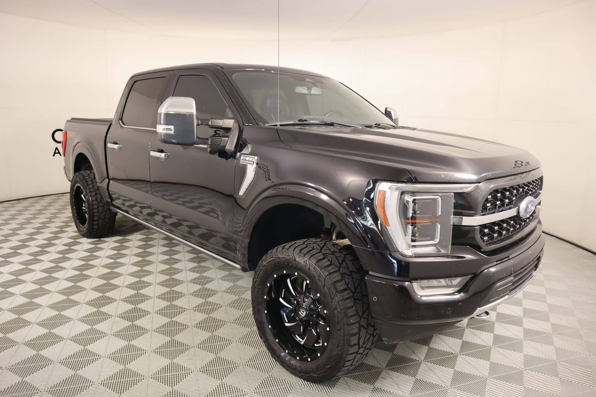 Used 2021 Ford F150 Platinum w/ Equipment Group 701A High image 1