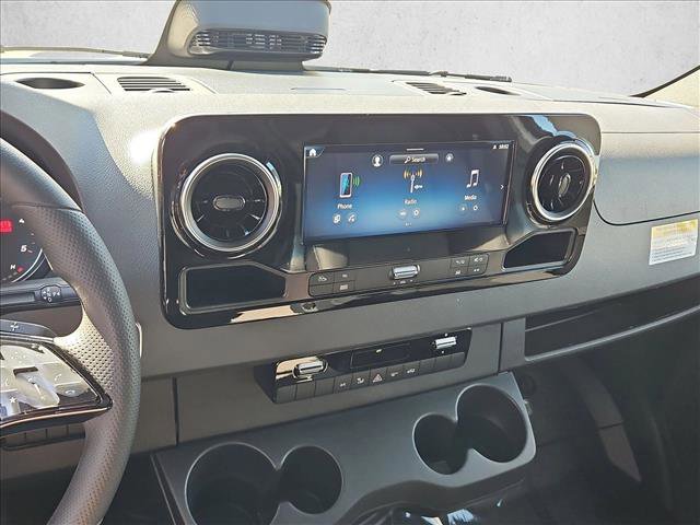New 2026 Mercedes-Benz Sprinter 2500 image 12