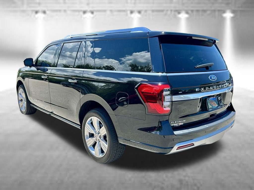 Used 2023 Ford Expedition Max Platinum AWD/4WD image 7