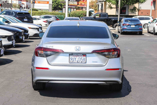 Used 2025 Honda Civic Sport image 11