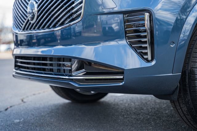 New 2026 Volvo XC90 B6 Plus w/ Protection Package Premier image 14