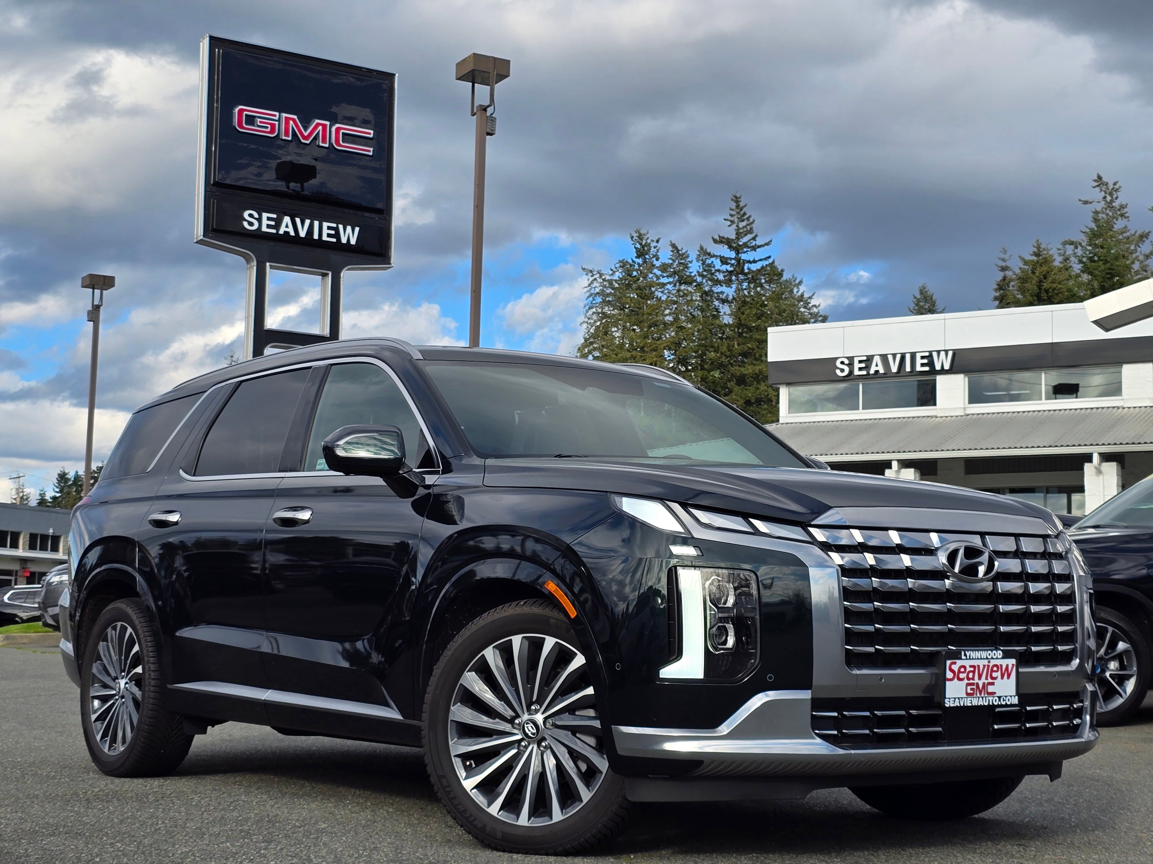 Used 2023 Hyundai Palisade Calligraphy AWD/4WD image 1