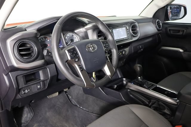 Used 2018 Toyota Tacoma SR5 RWD image 20