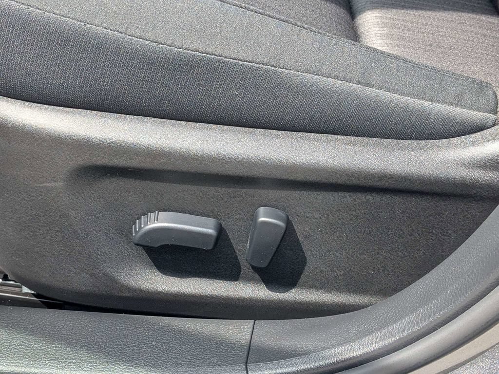 Used 2026 Nissan Altima 2.5 SV FWD image 18