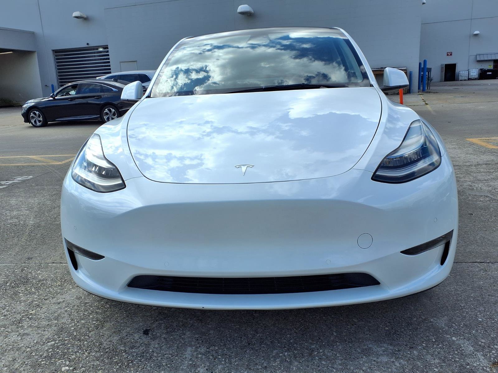 Used 2021 Tesla Model Y Long Range AWD/4WD image 19