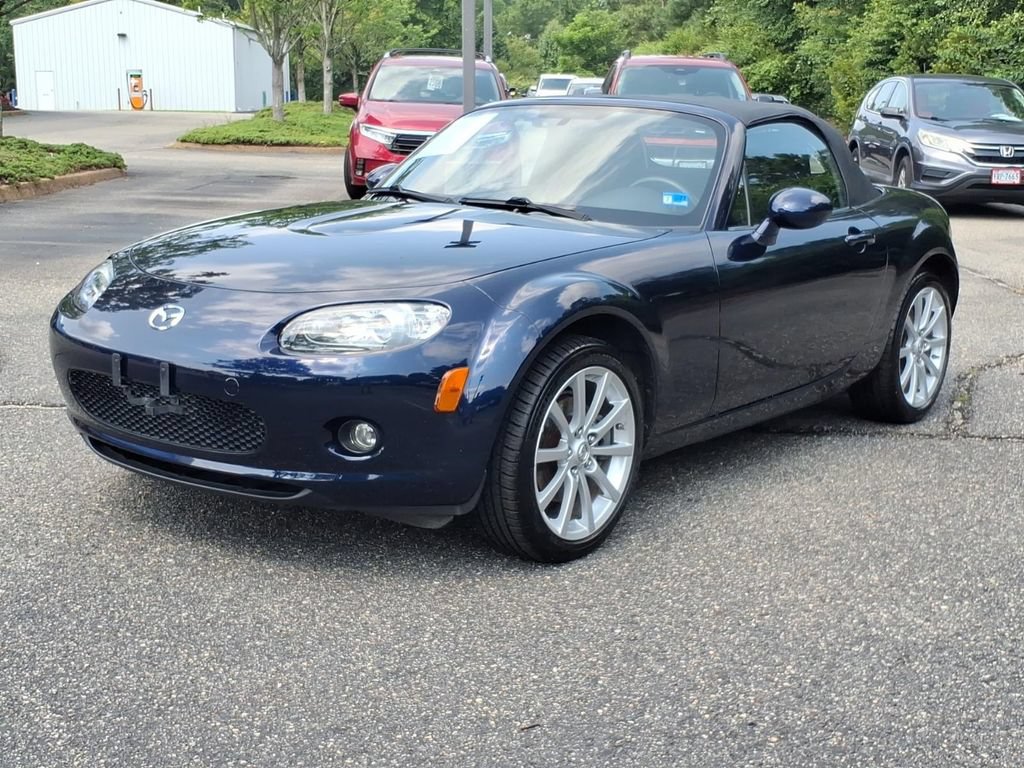 Used 2007 MAZDA MX-5 Miata Touring RWD image 5