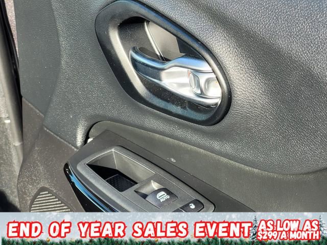 Used 2021 Jeep Cherokee Latitude Plus image 12