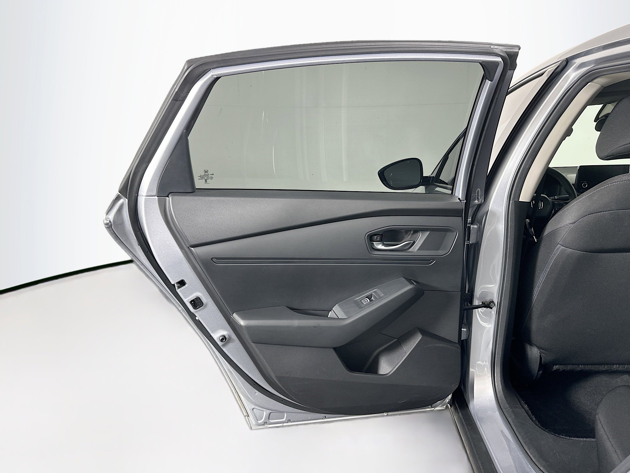 Used 2025 Honda Accord SE image 25