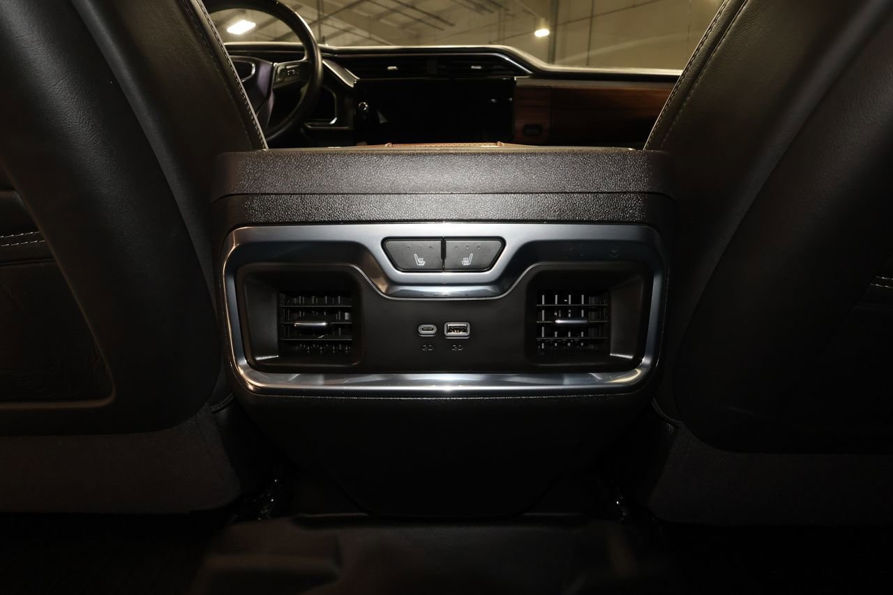 Certified 2024 GMC Sierra 1500 Denali Ultimate AWD/4WD image 32