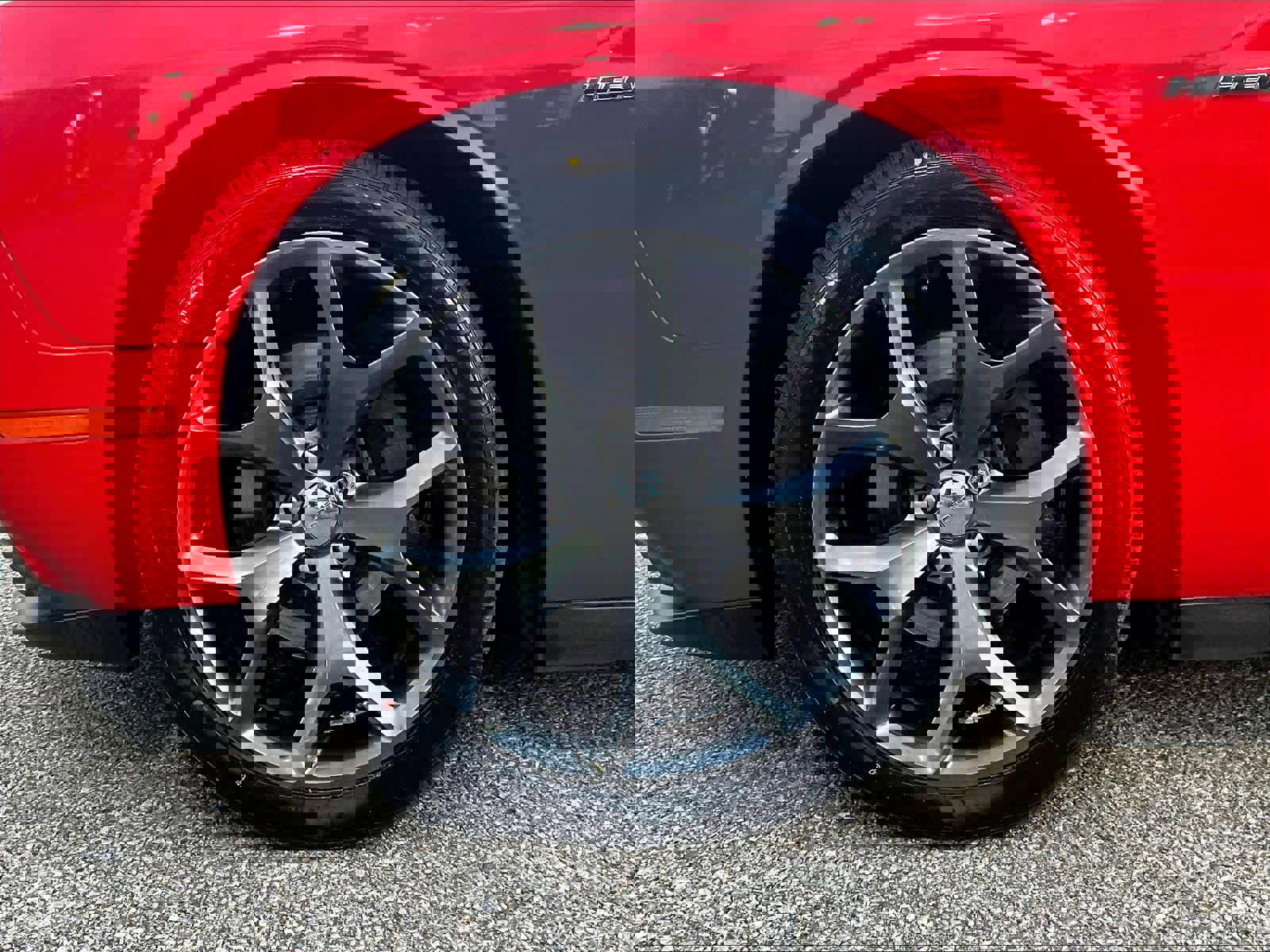 Used 2015 Dodge Challenger R/T w/ Quick Order Package 22B R/T image 7