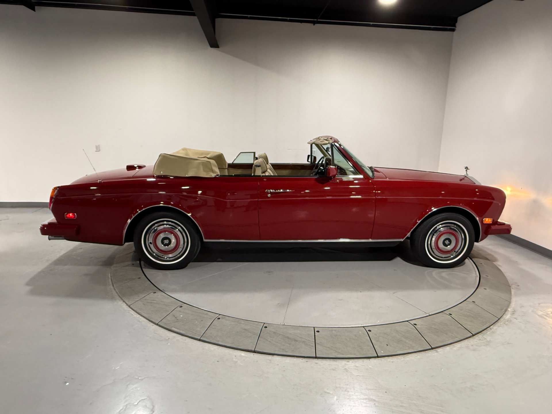 Used 1988 Rolls-Royce Corniche II image 25