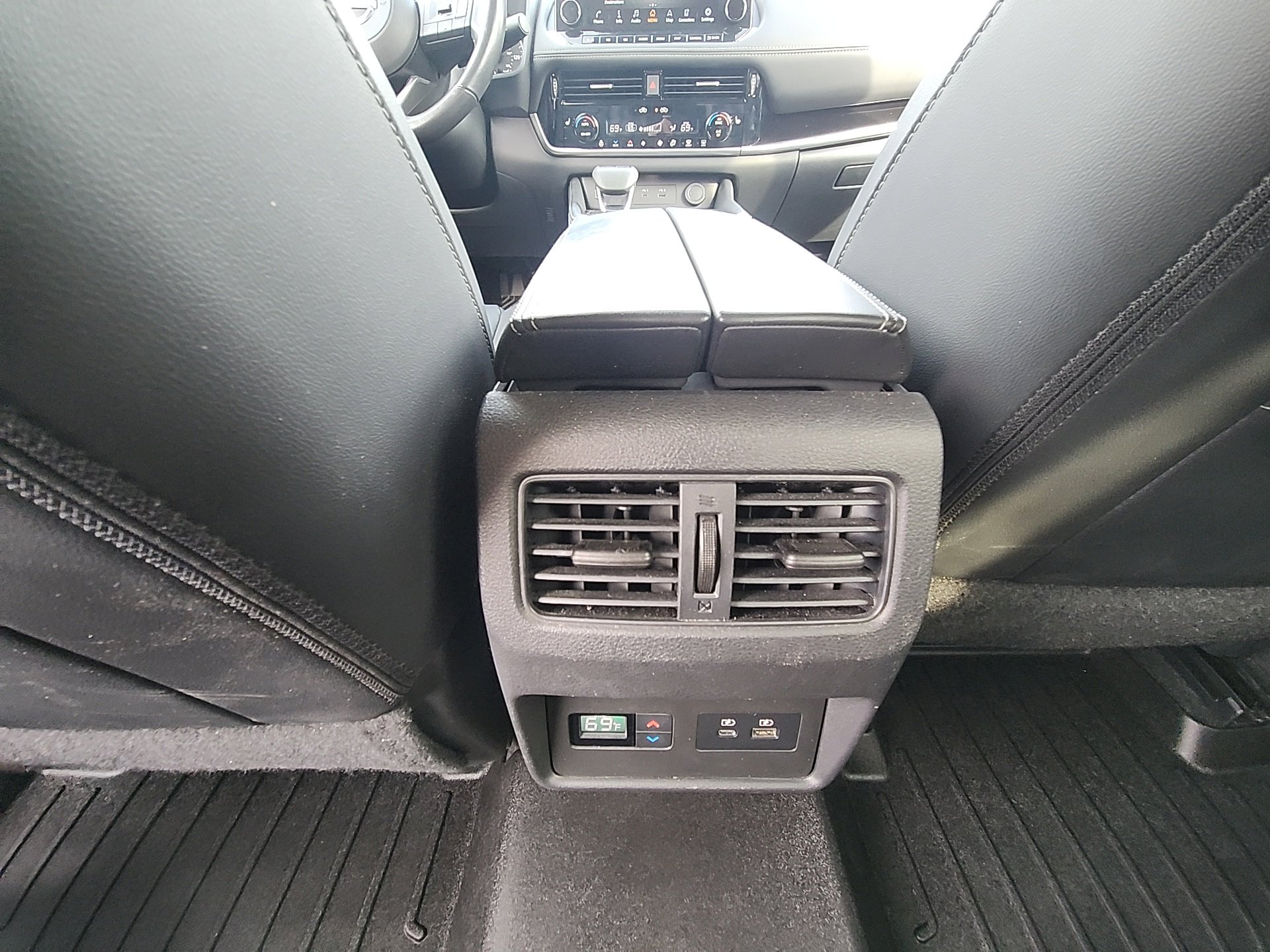 Used 2022 Nissan Rogue SL w/ SL Premium Package image 31