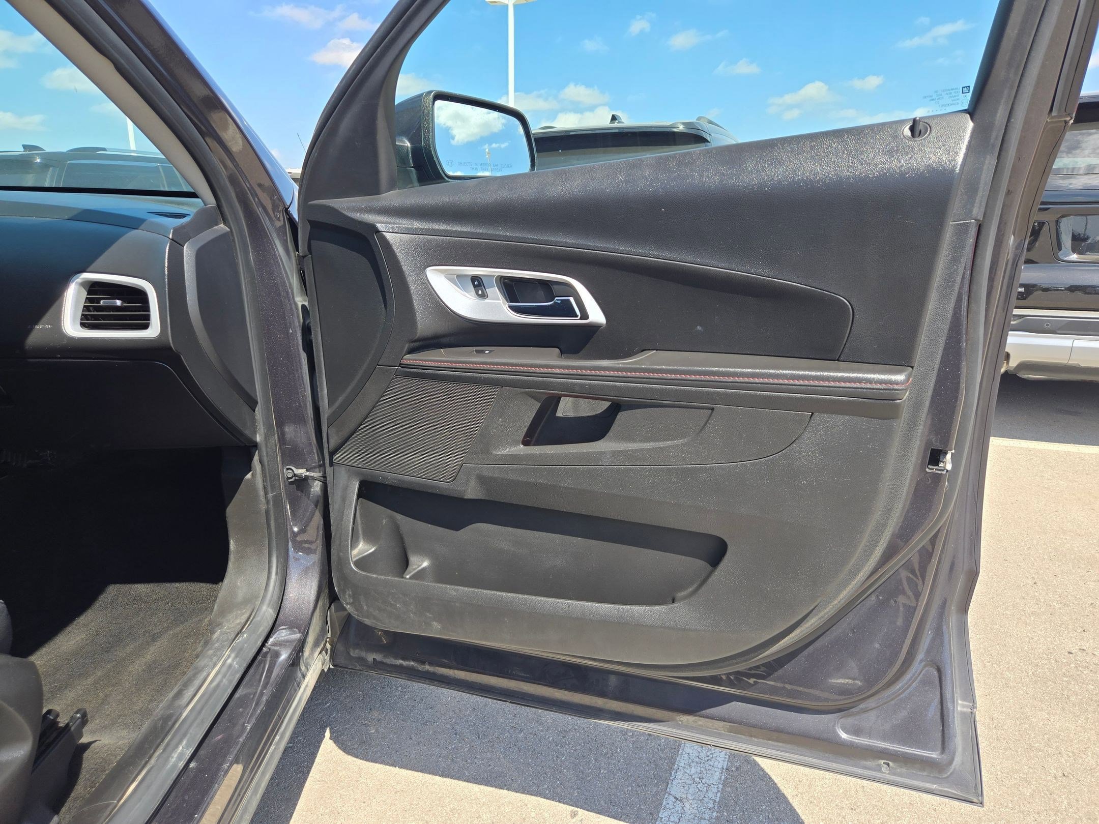 Used 2015 Chevrolet Equinox LT w/ Driver Convenience Package FWD image 23