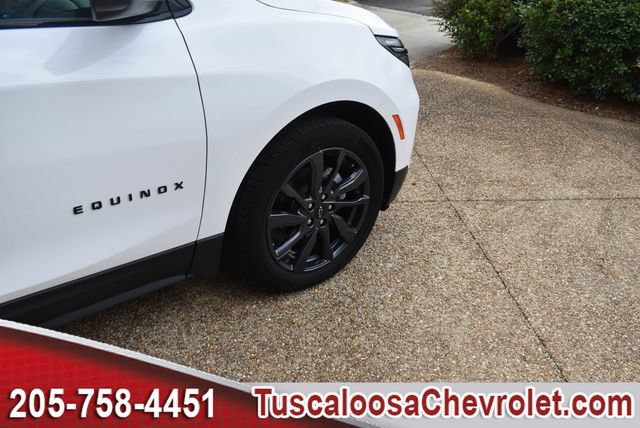 Used 2023 Chevrolet Equinox RS FWD image 13