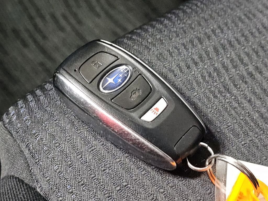 Used 2024 Subaru Ascent Premium w/ Convenience Package image 33