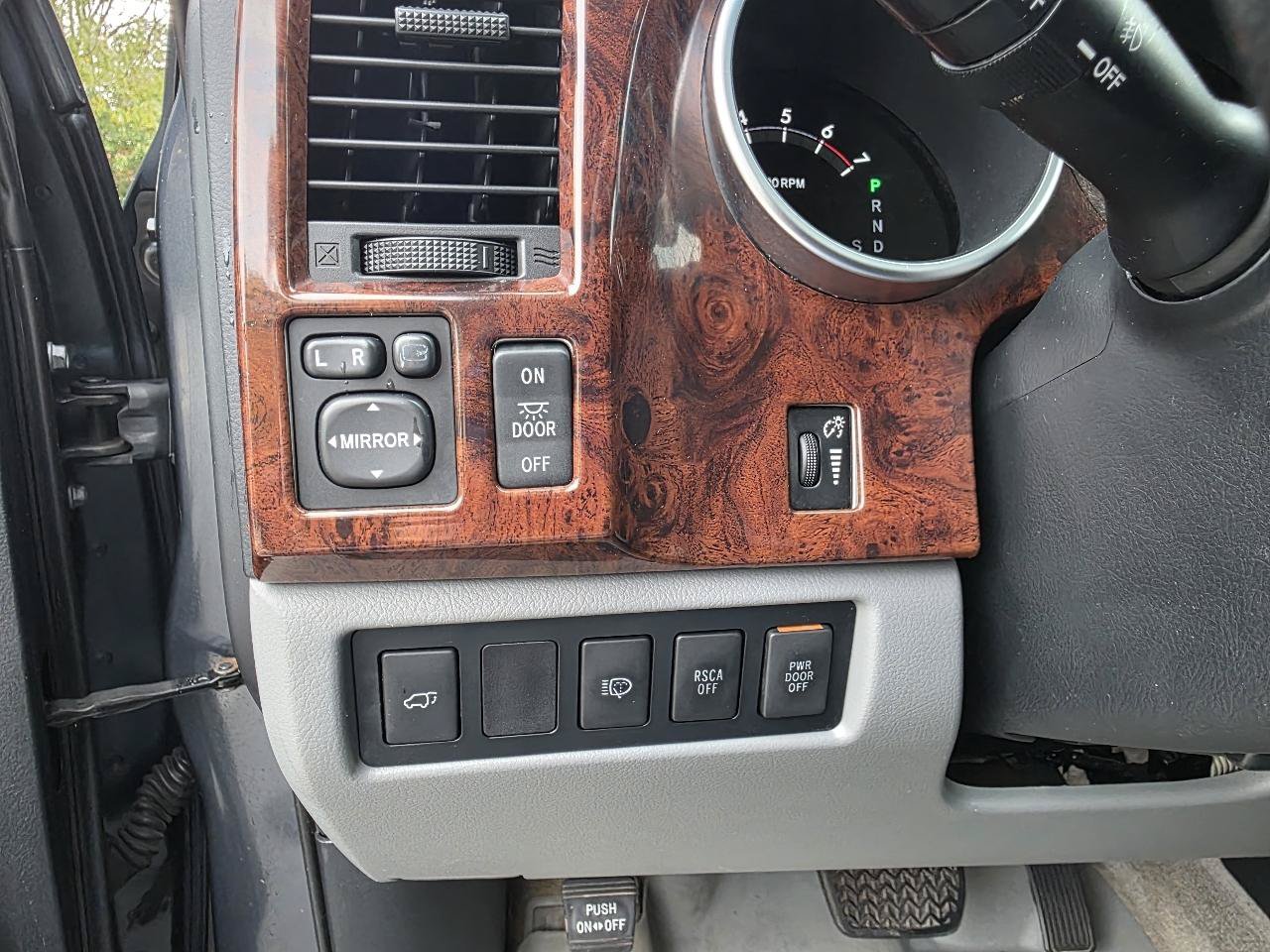 Used 2008 Toyota Sequoia Limited AWD/4WD image 14