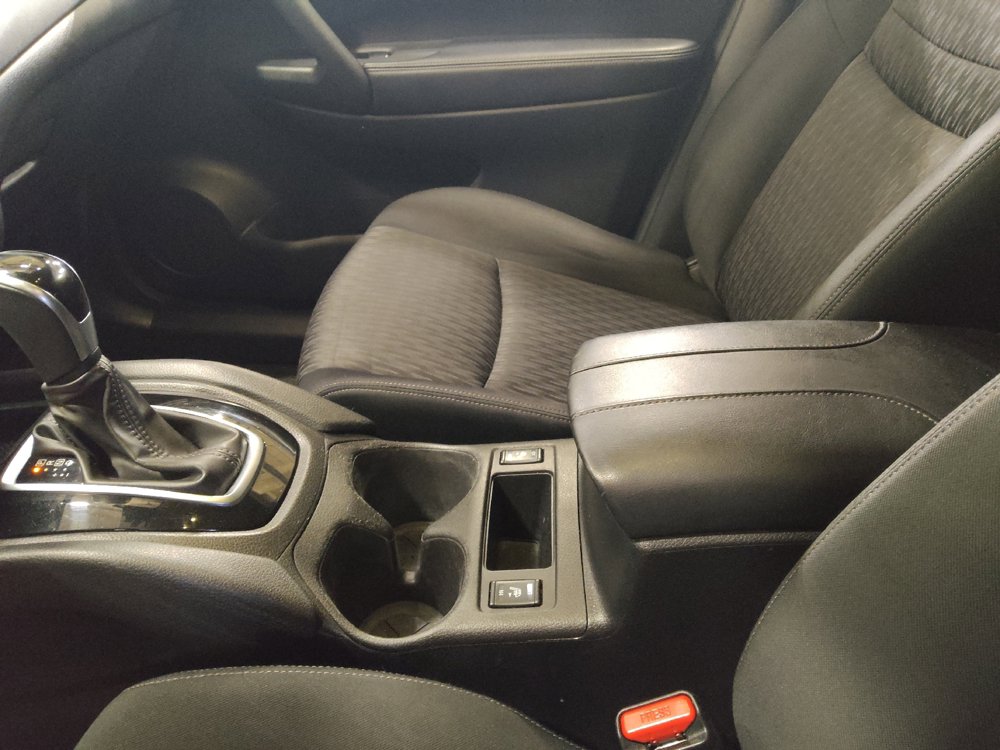 Used 2019 Nissan Rogue SV w/ Premium Package AWD/4WD image 26
