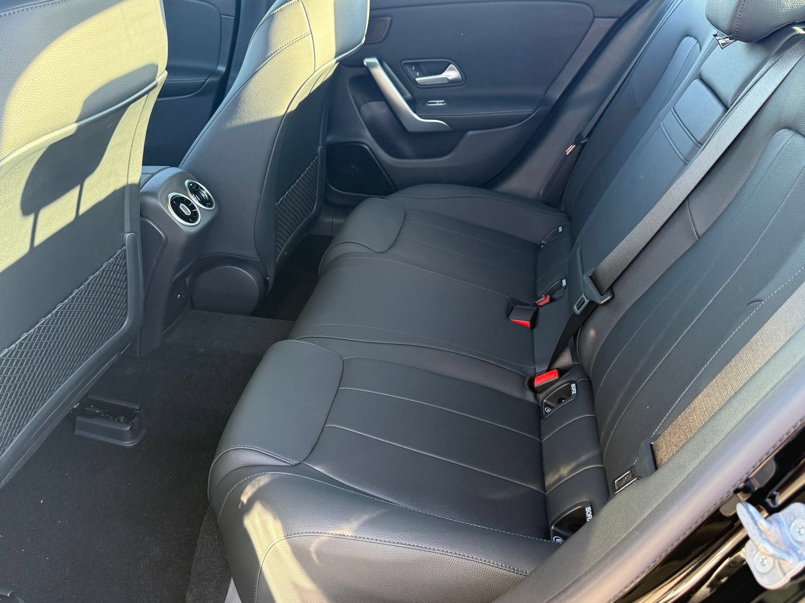 New 2025 Mercedes-Benz CLA 250 4MATIC image 26