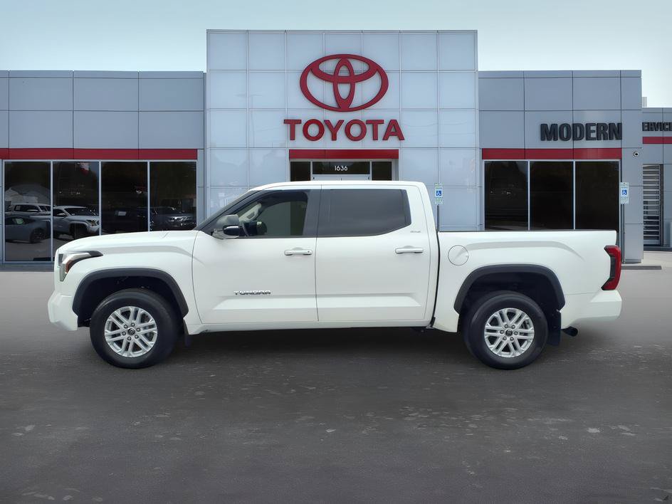 Used 2023 Toyota Tundra SR5 w/ SR5 Premium Package AWD/4WD video 2