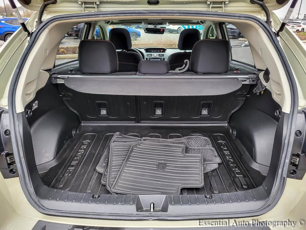 Used 2017 Subaru Crosstrek 2.0i Premium w/ Moonroof Package image 25