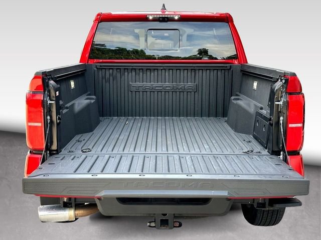 Used 2025 Toyota Tacoma Limited AWD/4WD image 31