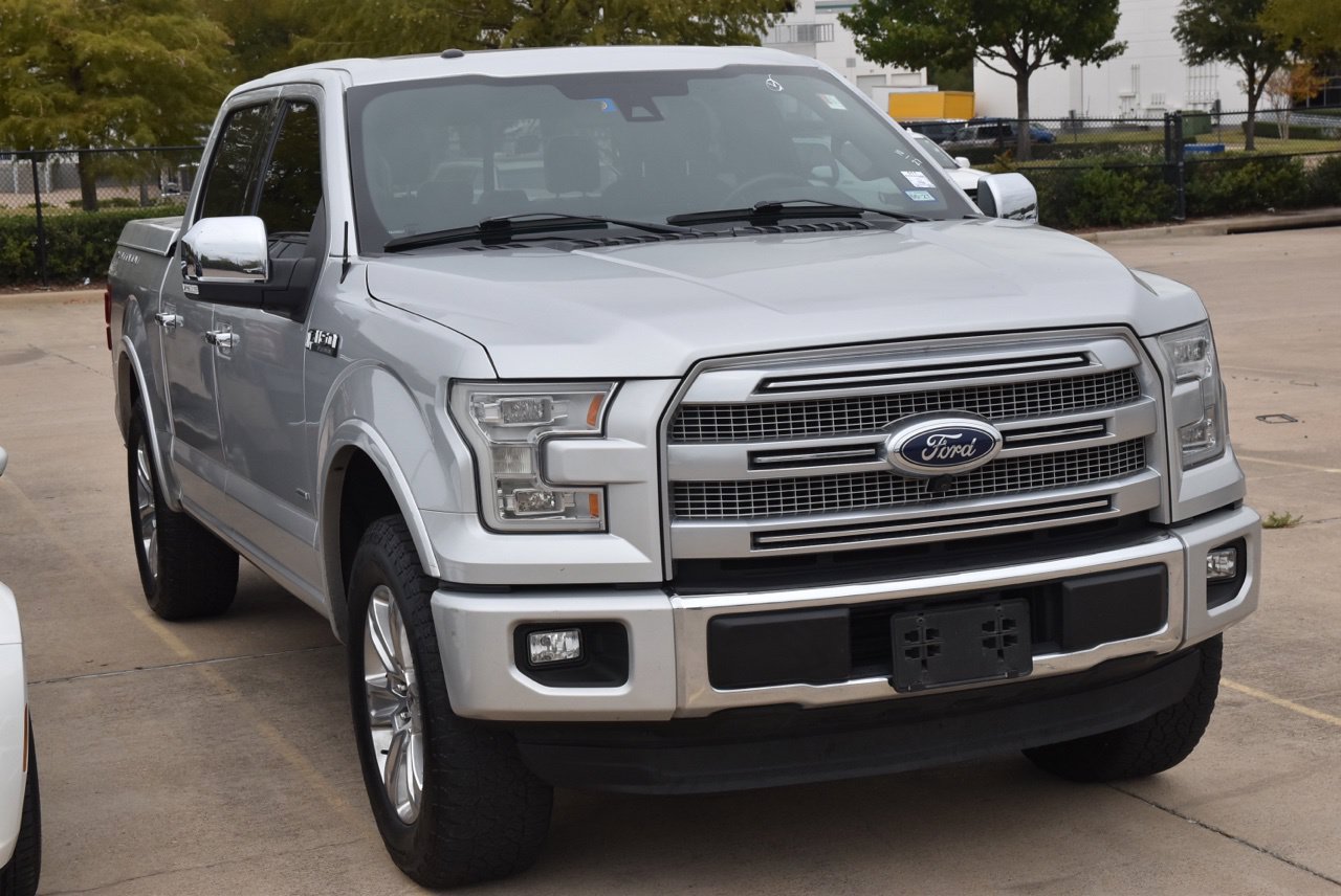 Used 2015 Ford F150 Platinum w/ Equipment Group 701A Luxury RWD image 4
