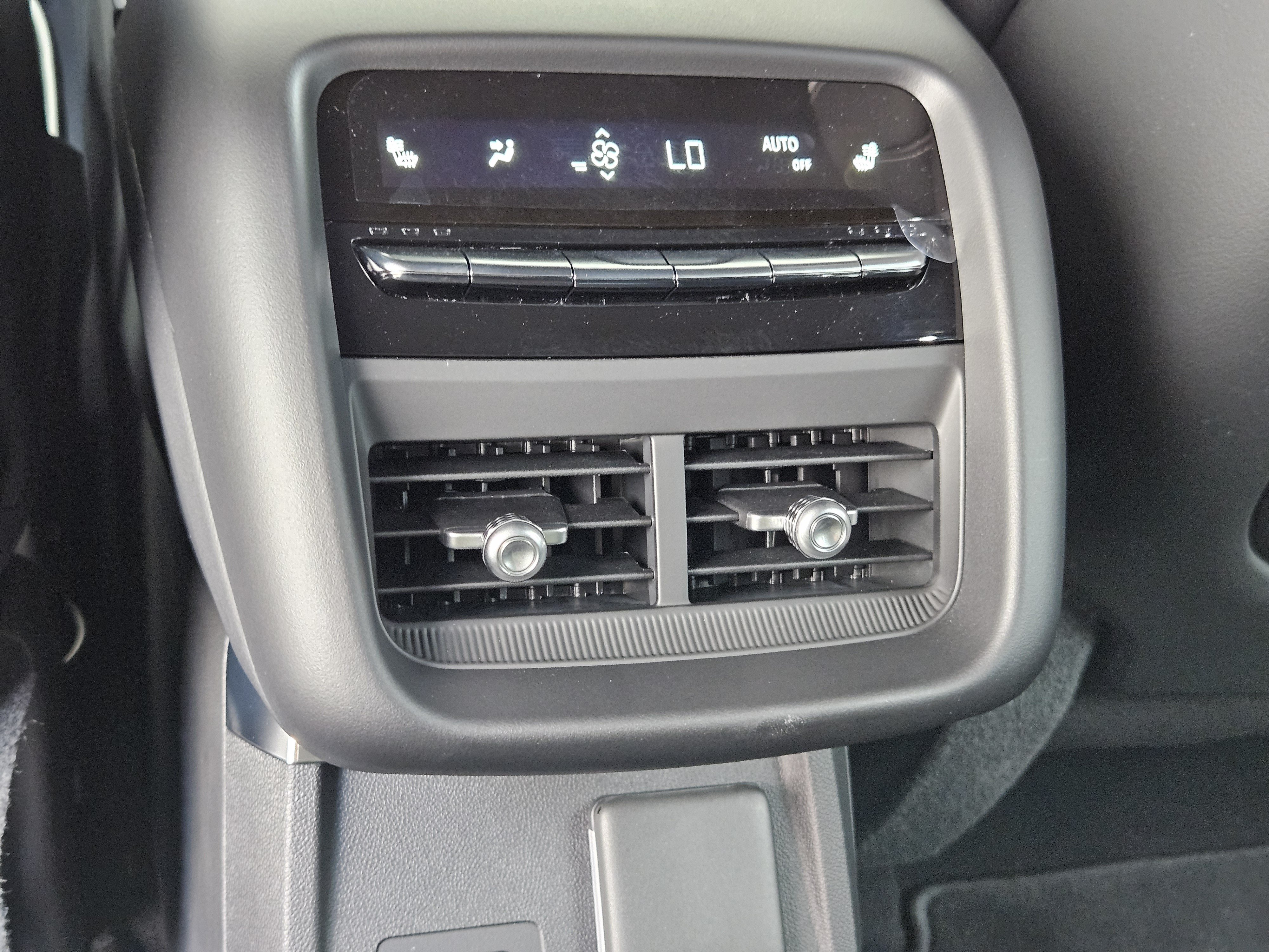 New 2026 Cadillac Lyriq V w/ Exterior Carbon Fiber Package AWD/4WD image 19