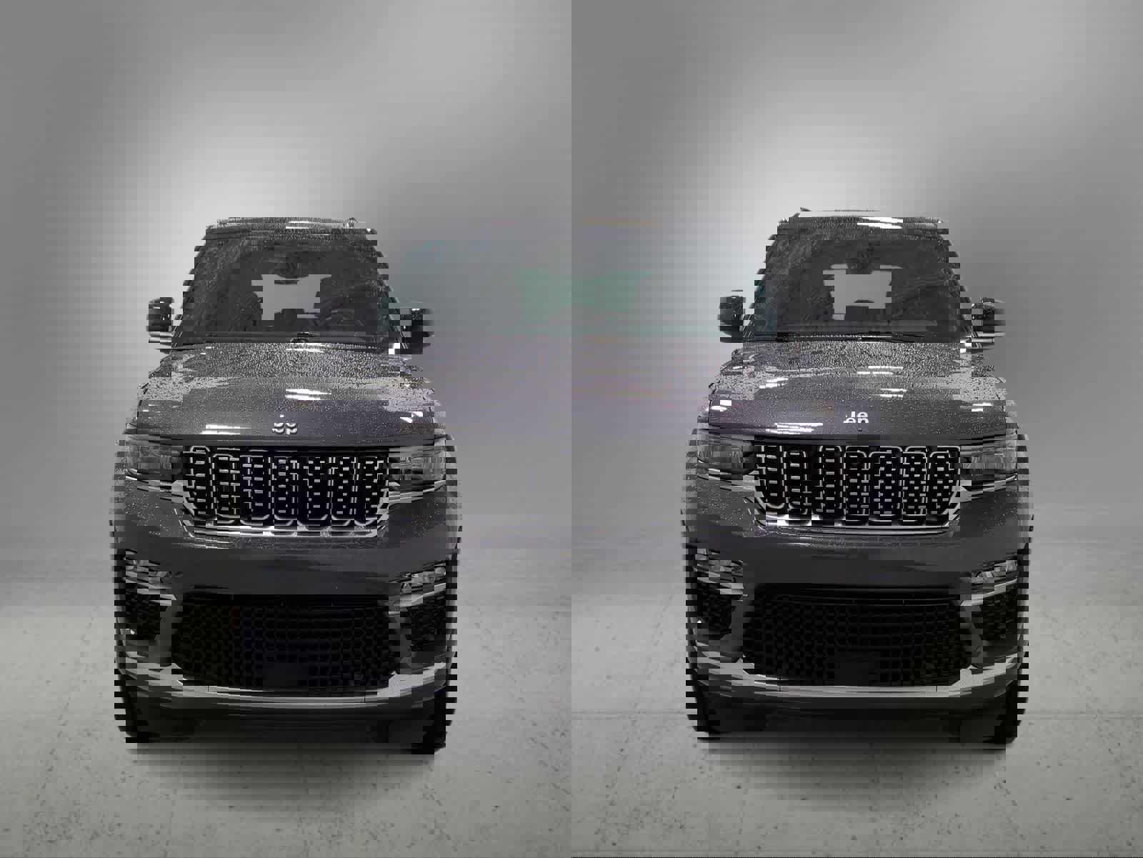 Certified 2024 Jeep Grand Cherokee Summit w/ Luxury Tech Group V image 3