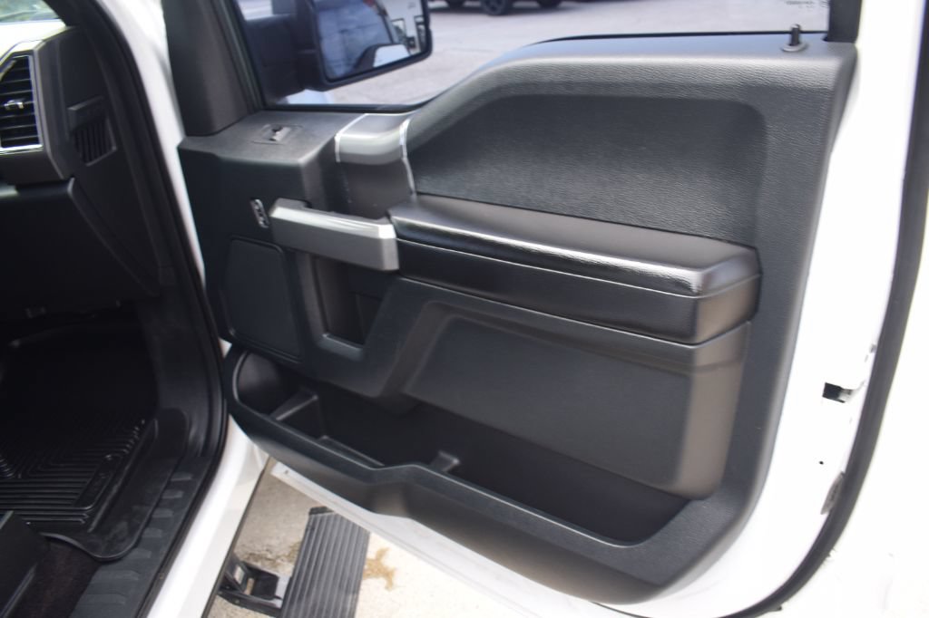 Used 2015 Ford F150 XLT w/ Equipment Group 302A Luxury RWD image 16