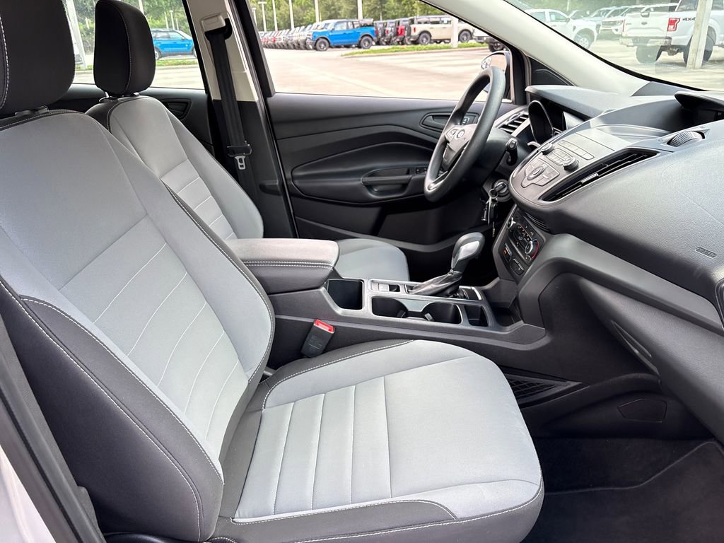 Used 2019 Ford Escape S FWD image 27